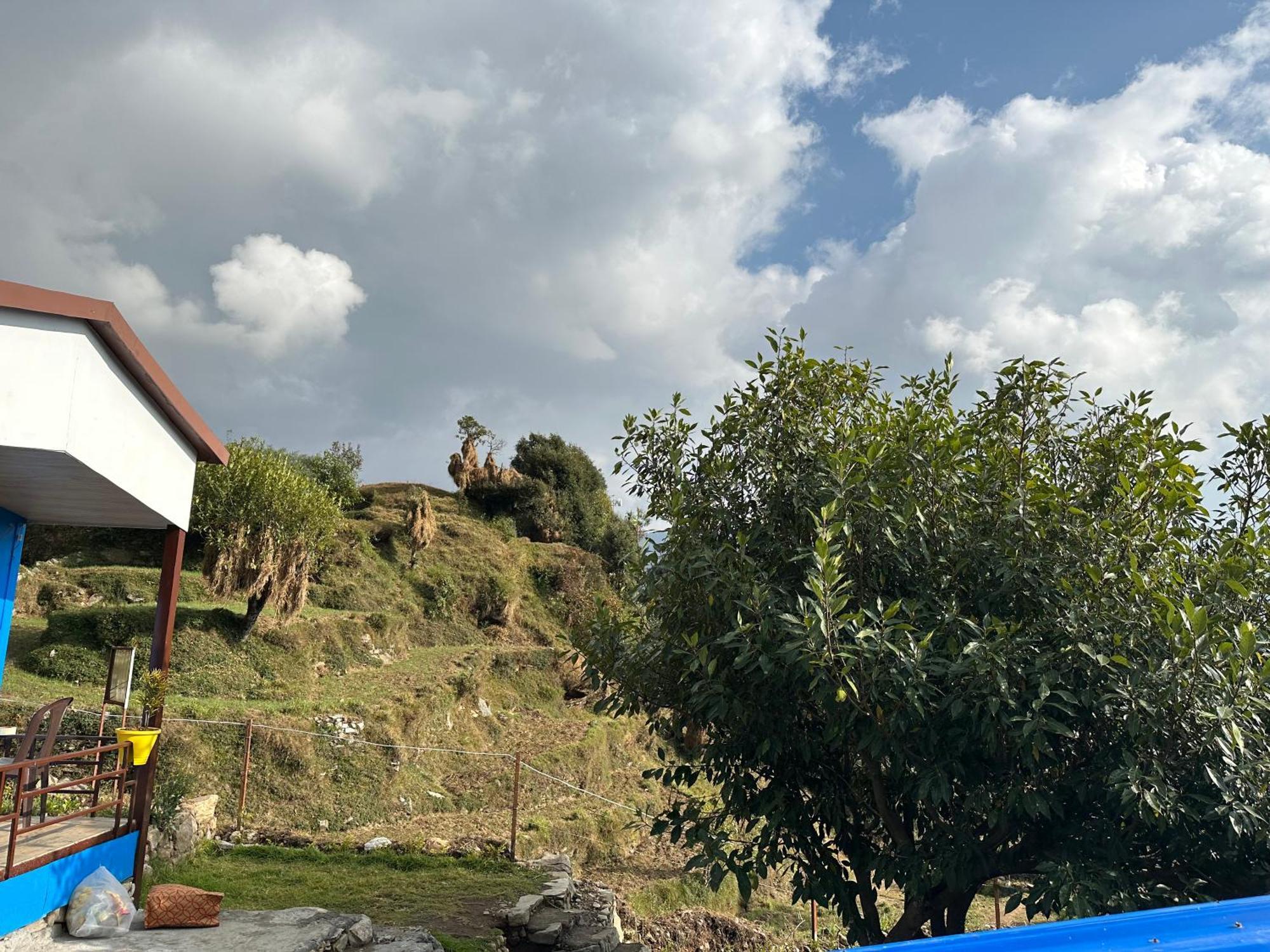Lake Haven Resort, Sari, Chopta Eksteriør billede